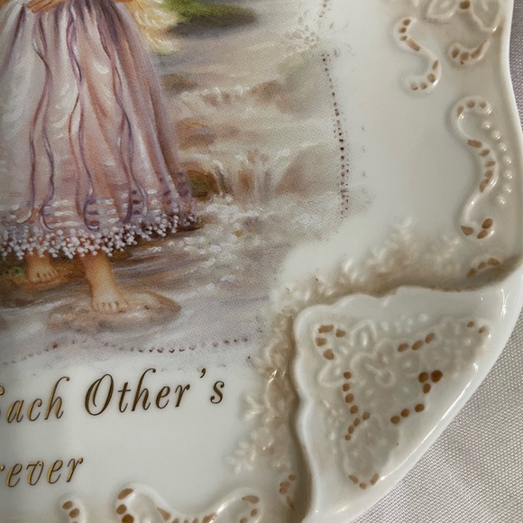 The Bradford Exchange Vintage Sisters plate - Picture 6 of 8